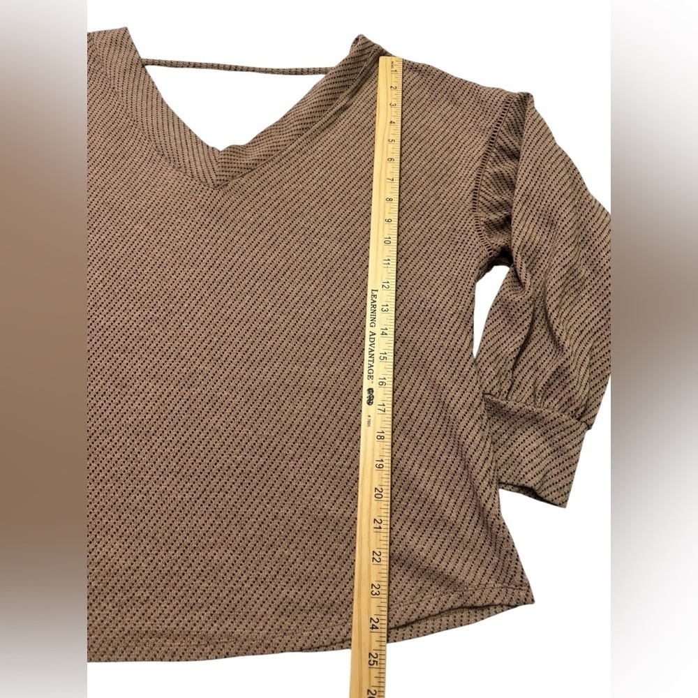 Maurices Brown Textured Long Sleeve Top - Picture 7 of 8